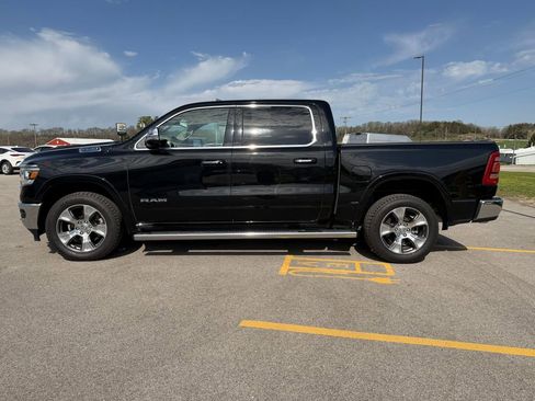 Used 2022 RAM 1500 Laramie AWD/4WD image 11