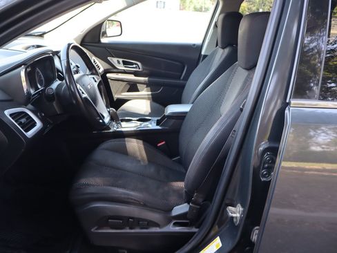 Used 2017 GMC Terrain SLE w/ Driver Alert Package I AWD/4WD image 19