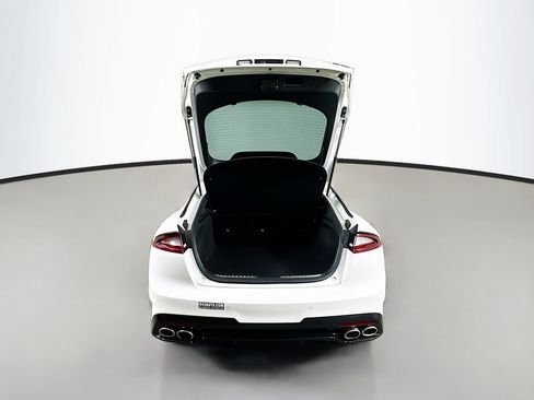 Used 2020 Kia Stinger GT1 RWD image 37