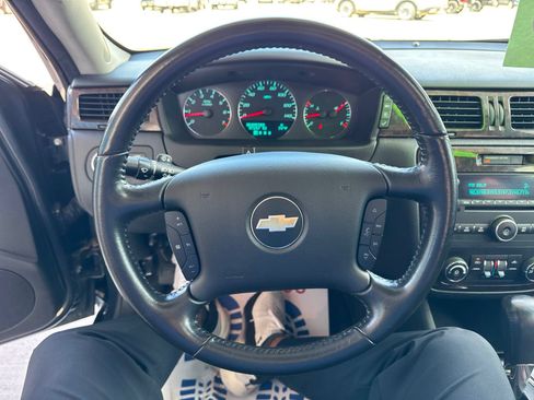 Used 2014 Chevrolet Impala LT w/ LT Sunroof Package FWD image 26