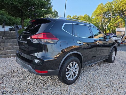 Used 2019 Nissan Rogue SV AWD/4WD image 7