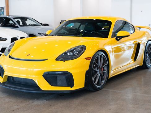 Used 2022 Porsche 718 Cayman GT4 image 1