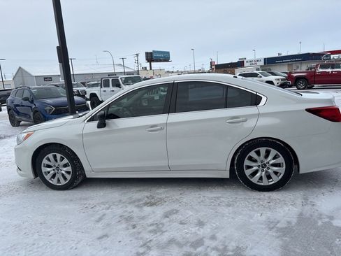 Used 2017 Subaru Legacy 2.5i w/ Alloy Wheel Package image 8