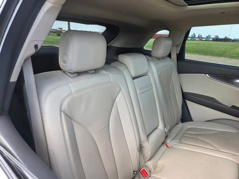 Used 2019 Lincoln Nautilus Reserve w/ Driver Assistance Package AWD/4WD image 45