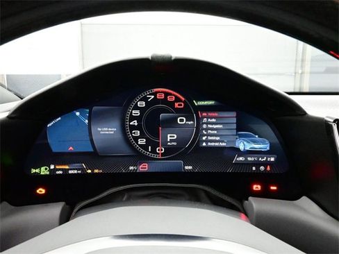 Used 2023 Ferrari Roma image 9