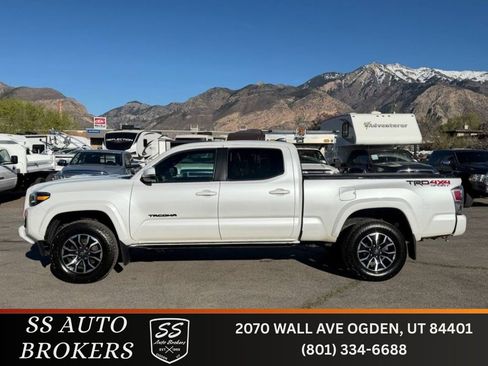 Used 2023 Toyota Tacoma TRD Sport w/ TRD Premium Sport Package image 1
