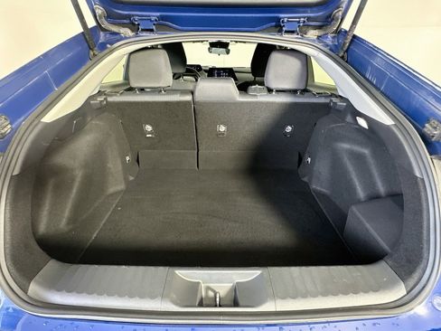 Used 2024 Toyota Prius LE FWD image 27