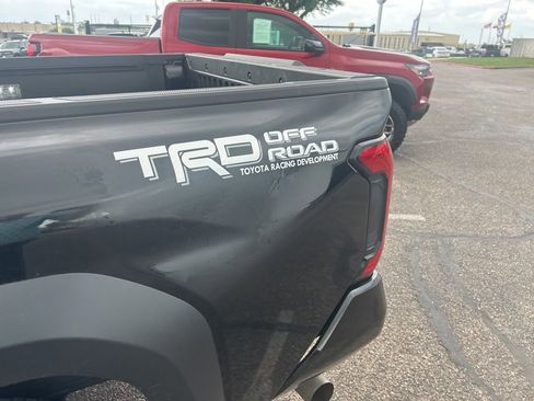 Used 2024 Toyota Tacoma TRD Off-Road image 7