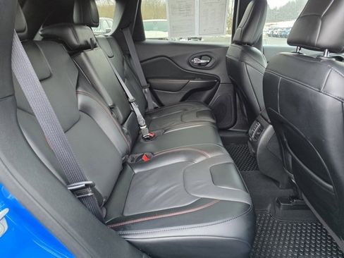 Used 2022 Jeep Cherokee Trailhawk w/ Premium Leather Package image 22