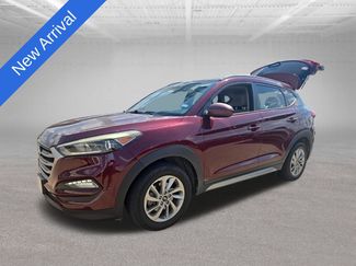 Used 2017 Hyundai Tucson SE w/ SE Popular Package 02 AWD/4WD 360° Tour