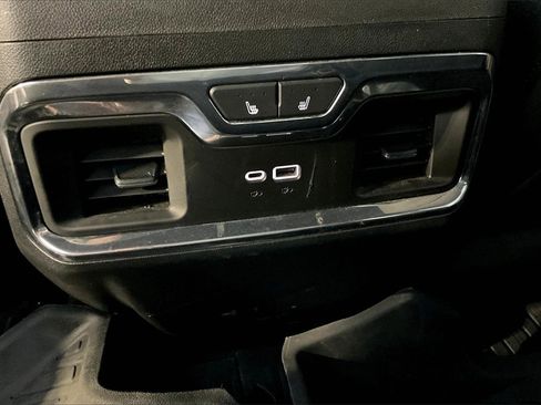 Used 2024 GMC Sierra 2500 Denali w/ Denali Reserve Package image 31