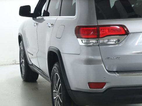 Used 2021 Jeep Grand Cherokee Limited w/ Luxury Group II AWD/4WD image 42