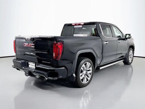Used 2024 GMC Sierra 1500 Denali AWD/4WD image 4