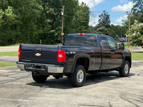 Used 2008 Chevrolet Silverado 2500 W/T AWD/4WD image 4