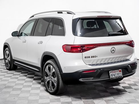 Certified 2024 Mercedes-Benz EQB 250+ image 2