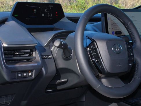 New 2026 Toyota Prius XLE FWD image 17