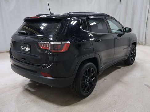 New 2026 Jeep Compass Latitude AWD/4WD image 7