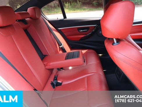 Used 2017 BMW 340i Sedan RWD image 21