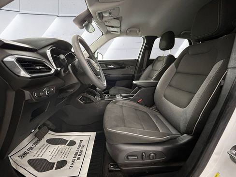 Used 2022 Chevrolet TrailBlazer LT w/ Convenience Package image 7