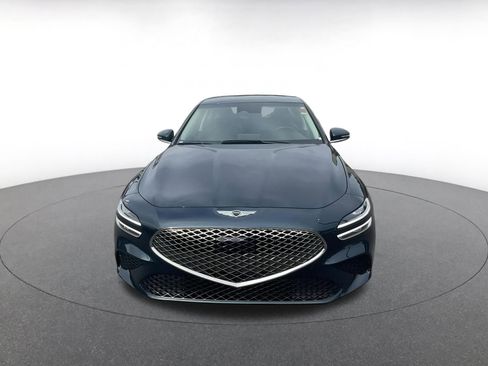 Used 2025 Genesis G70 2.5T image 4