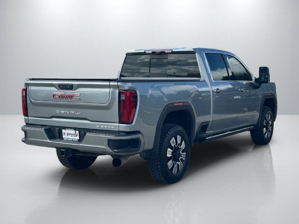 Used 2024 GMC Sierra 2500 Denali w/ Denali Reserve Package AWD/4WD image 5