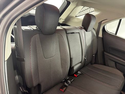 Used 2017 Chevrolet Equinox LS AWD/4WD image 21