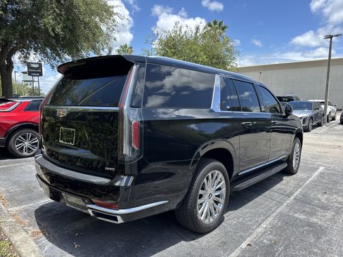Used 2024 Cadillac Escalade ESV Premium Luxury w/ Performance Package AWD/4WD image 3
