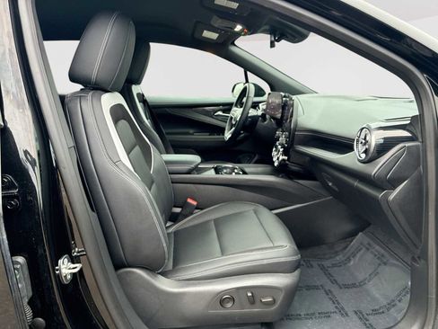 Certified 2024 Chevrolet Blazer EV LT image 27