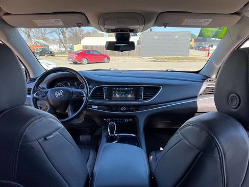 Used 2019 Buick Enclave Premium image 22