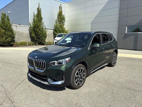 Certified 2025 BMW X1 xDrive28i image 3