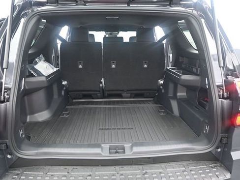 New 2026 Toyota 4Runner SR5 RWD image 12