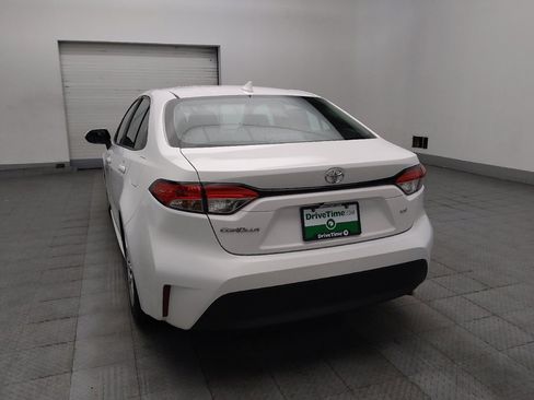 Used 2024 Toyota Corolla LE FWD image 6