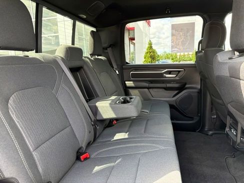 Used 2024 RAM 1500 Big Horn AWD/4WD image 37