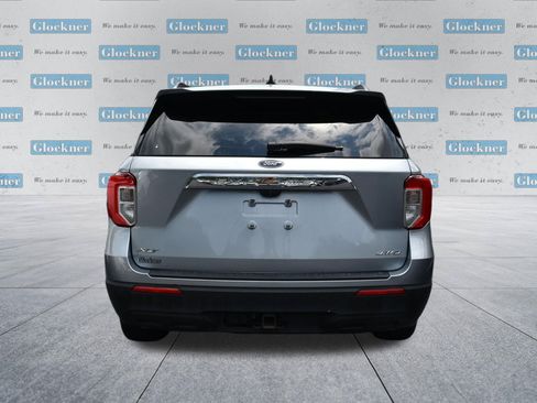 Used 2022 Ford Explorer XLT w/ Class IV Trailer Tow Package AWD/4WD image 7