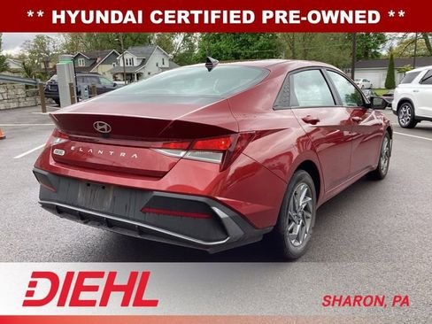 Used 2024 Hyundai Elantra SEL FWD image 7