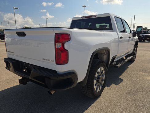 Used 2022 Chevrolet Silverado 2500 Custom w/ Custom Value Package RWD image 3