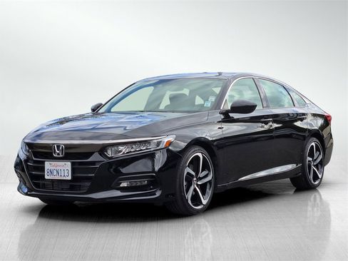 Used 2019 Honda Accord Sport image 8