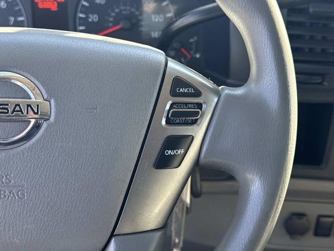 Used 2021 Nissan NV 2500 SV image 23