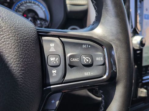 Used 2022 RAM 1500 Limited AWD/4WD image 23