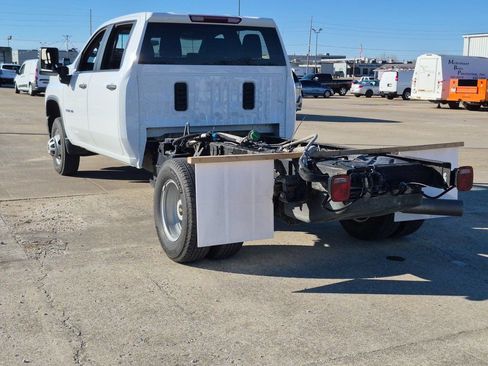 Used 2022 Chevrolet Silverado 3500 W/T w/ WT Convenience Package image 5