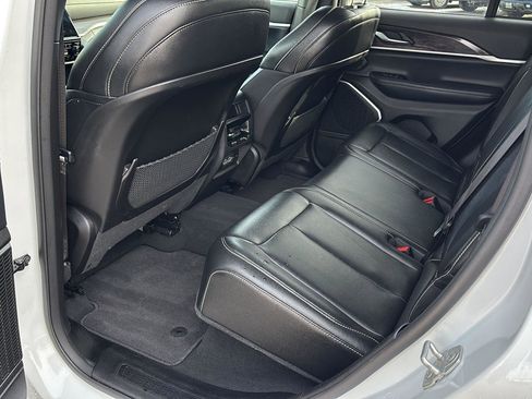 Used 2024 Jeep Grand Cherokee Limited 4xe image 18