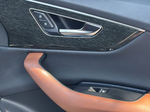 Used 2022 Audi Q7 3.0T Premium Plus image 32