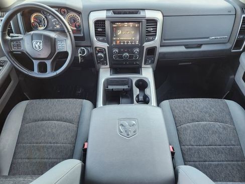 Used 2018 RAM 1500 Big Horn image 24