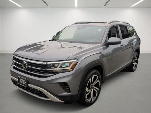 Used 2022 Volkswagen Atlas SEL AWD/4WD image 2