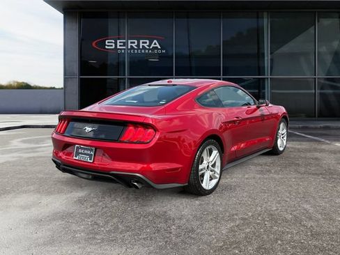 Used 2020 Ford Mustang Premium RWD image 5