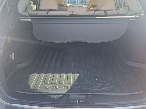Used 2019 Subaru Outback 2.5i Premium w/ Protection Package #1 image 8