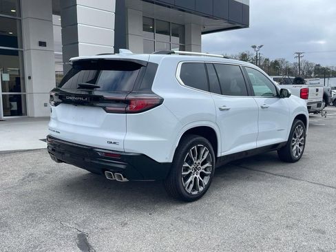 New 2026 GMC Acadia Denali Ultimate w/ LPO, Floor Liner Package image 3