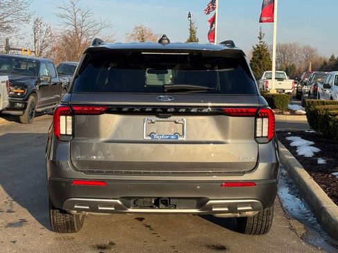 New 2026 Ford Explorer Active w/ Active Comfort Package image 6