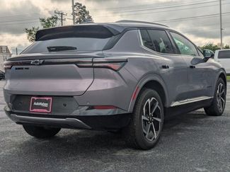 New 2025 Chevrolet Equinox EV LT video 2