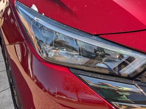 New 2025 Nissan Versa SR w/ Trunk Package image 22